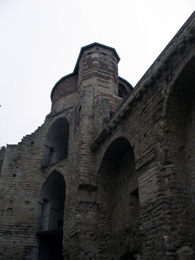 Ruin in Sablon district
