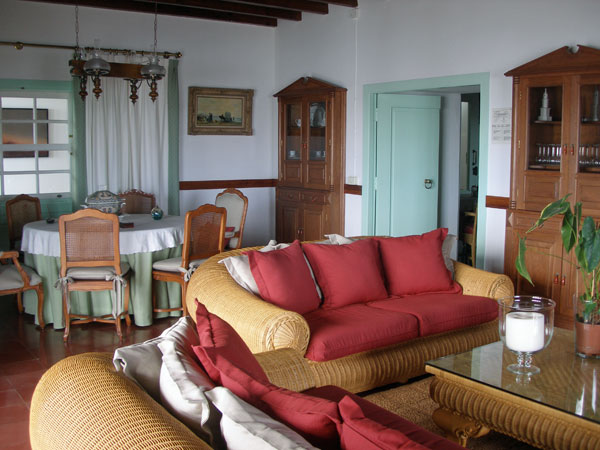 Hotel bar