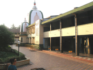 Damodar Hindu Temple