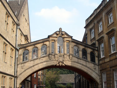 Bridge buetween buildings